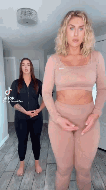 Influencer Sophia Selfies Tiktok Dance Yoga Pants GIF