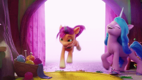 Izzy Moonbow With Sunny Partners In Crime GIF