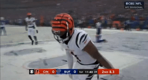 Ja'marr Chase Running Anime Run GIF