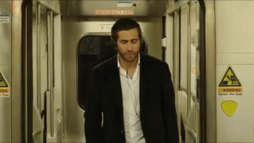 jake-gyllenhaal-demolition-movie-vibe-dancing-s16eznqy66zrstr2.gif