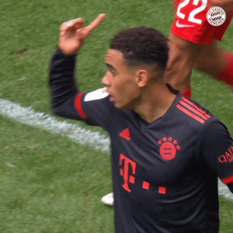 Jamal Musiala Race Hand Finger Pointed GIF