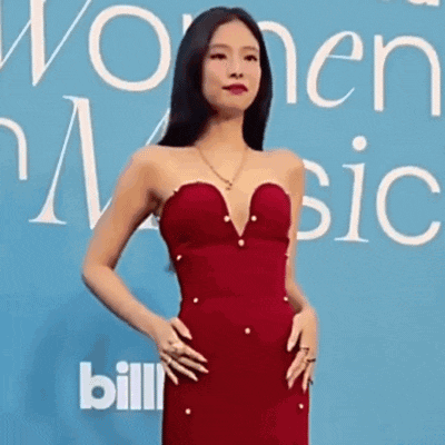 Jennie Ijbol Gif GIF