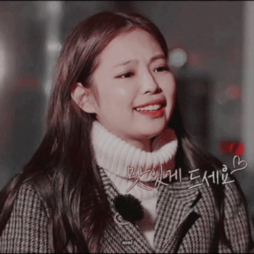 Jennie Kim Hand Heart GIF