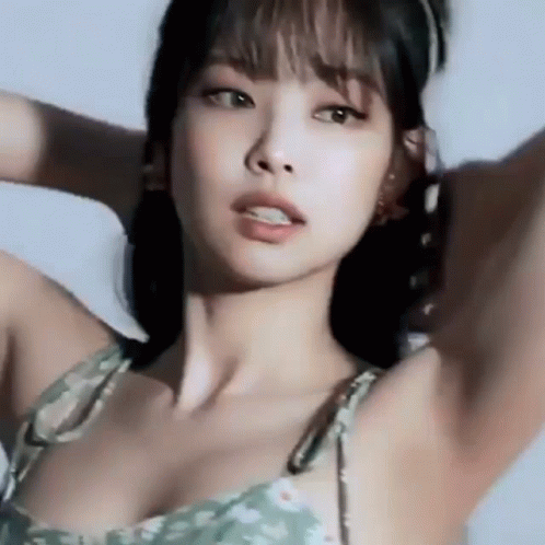 Jennie Kim Photo Shoot GIF