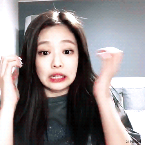 Jennie Kim Startled GIF