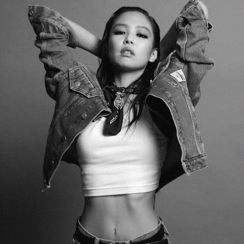 Jennie Kim Stunning Modelo GIF