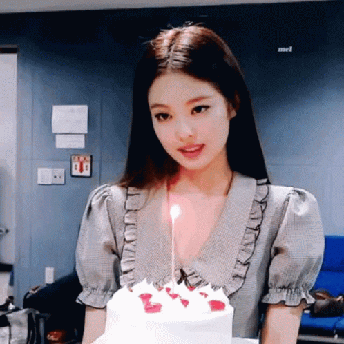 Jennie Kim With Candle Cake GIF