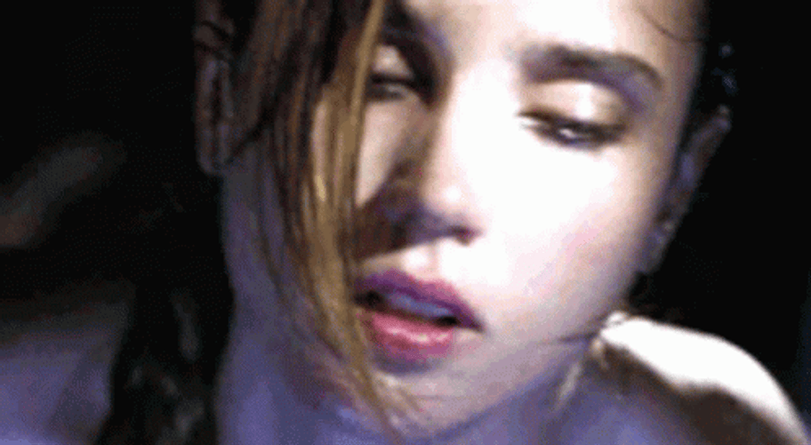 Jennifer Connelly GIF