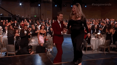 Jennifer Coolidge Walking On Stage Sag Awards GIF
