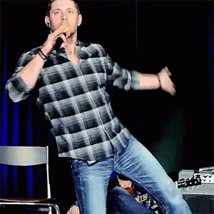 Jensen Ackles American Actor Stage Sing Dance GIF