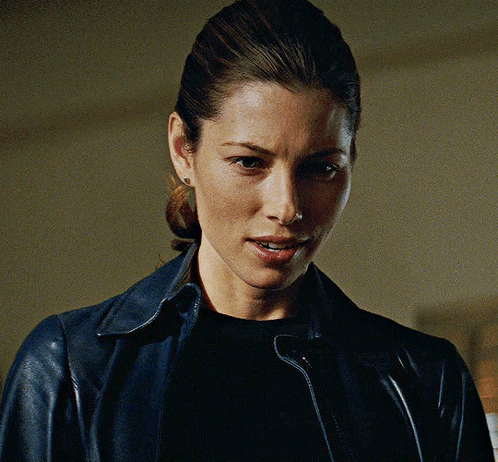 Jessica Biel Crossing Her Arms GIF