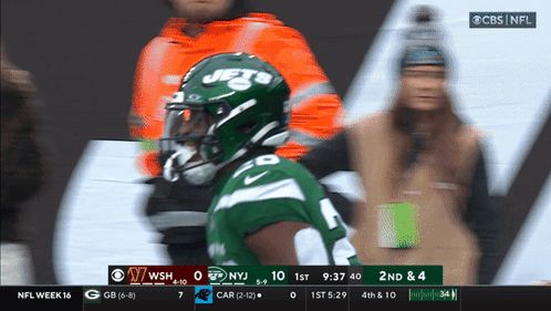Jets Football Player In Front Of Crowd GIF