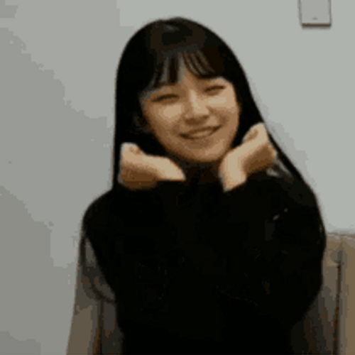 Jiheon Happy Cheerful Reaction GIF
