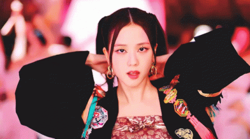 Jisoo In How You Like That Music Video GIF