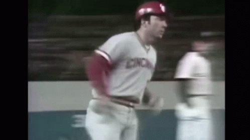 Johnny Bench Baseball Team Running GIF