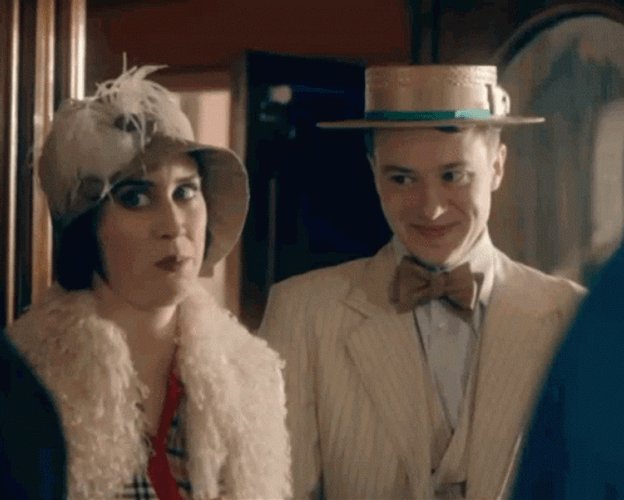 Joseph Quinn Twins GIF