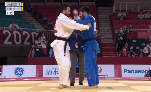 Judo Chop Platform Fight GIF