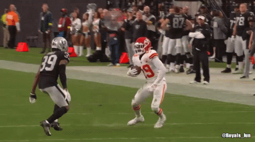 Kadarius Toney Evading Opponent GIF