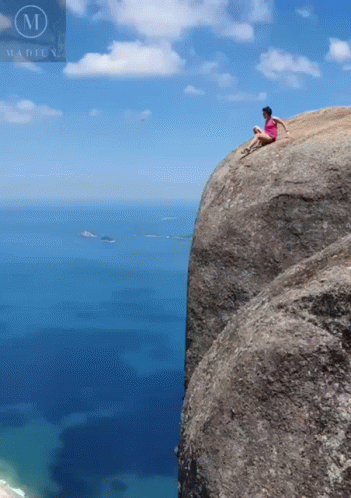 Kante Mountain View GIF