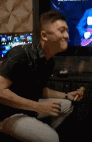 Feeling Every Bit In The Karaoke GIF