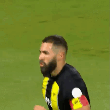 Karim Benzema Black Yellow Jersey Jumps GIF