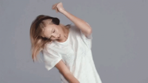 Karlie Kloss Dancing GIF