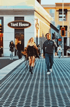 Karol Sevilla Michael Ronda Gif GIF