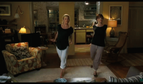 Kate Hudson And Ginnifer Goodwin Dancing GIF