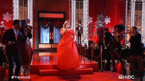 Kelly Clarkson In Red Dress Singing GIF
