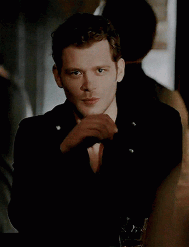 Klaus Mikaelson Teasing Hi GIF