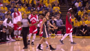 Klay Thompson Hand Tap Nba Play Offs GIF