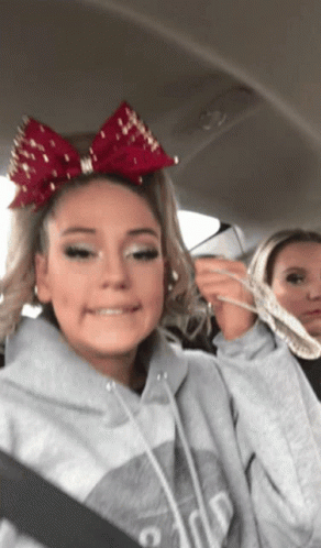 Knock On Wood Head Besties Car GIF