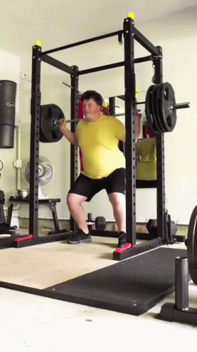 Christian Romo Deadlift Squat Form Fail GIF