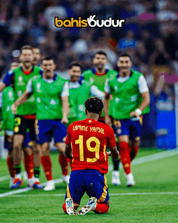 Lamine Yamal Kneel Down GIF