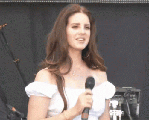 Lana Del Rey Chewing A Gum In Stage GIF