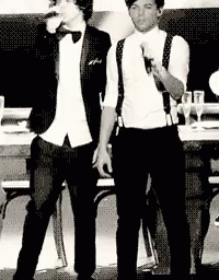 Larry Stylinson GIF