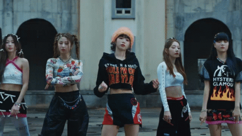 Le Sserafim Members Badass Poses GIF