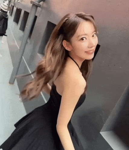 Le Sserafim Sakura Miyawaki Cute In Short Black Dress GIF
