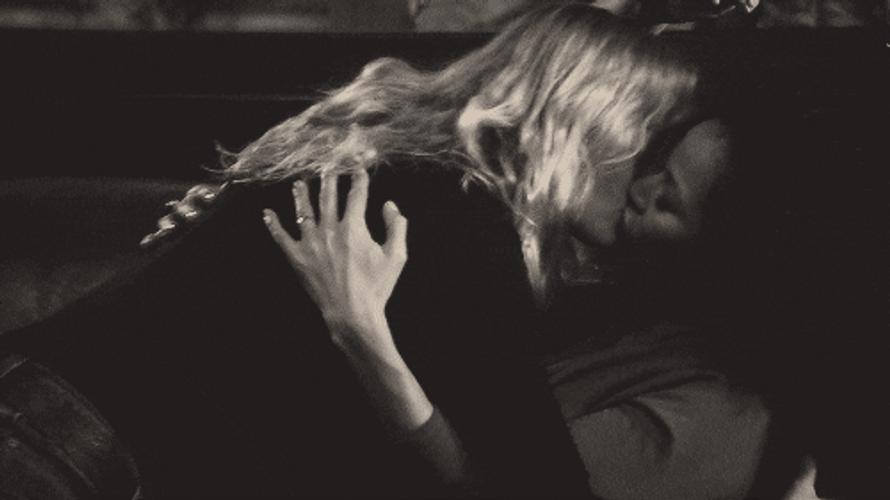 Lesbians Passionate Kissing GIF GIFDB