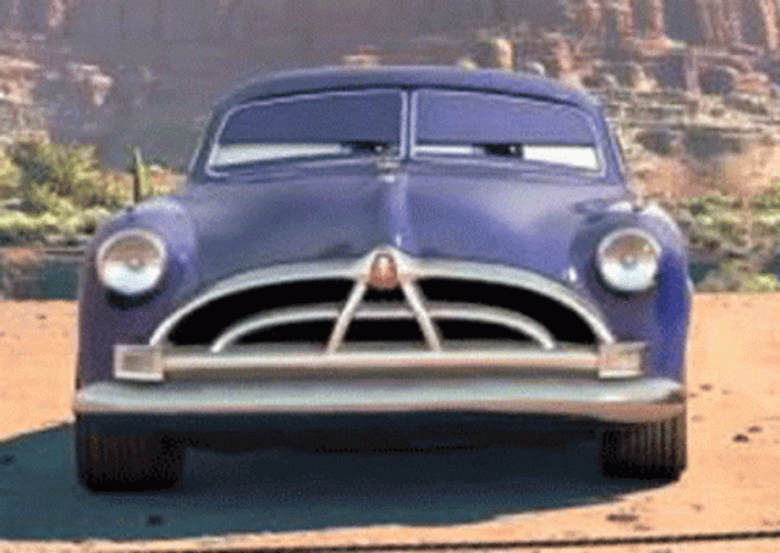 Lightning Mcqueen Doc Hudson Race GIF