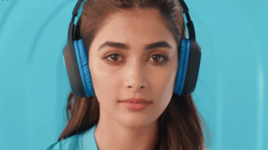 Lips Loud Noises Headphones  GIF