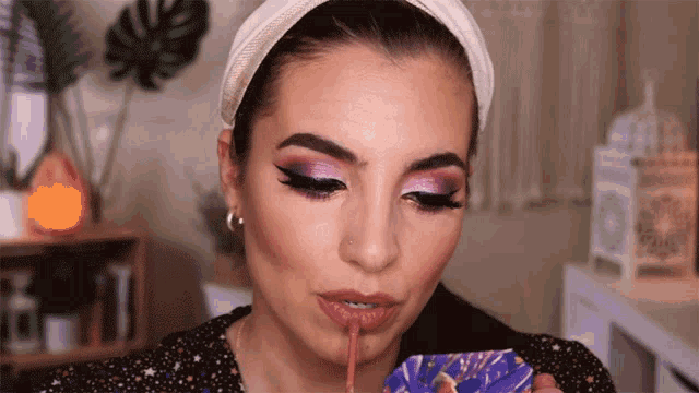 Lipstick Bilintina Gif GIF