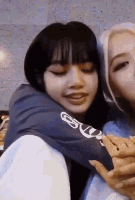 Lisa Chaelisa Gif GIF