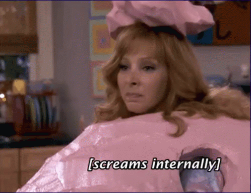 Lisa Kudrow Passive Aggressive Screams Internally GIF