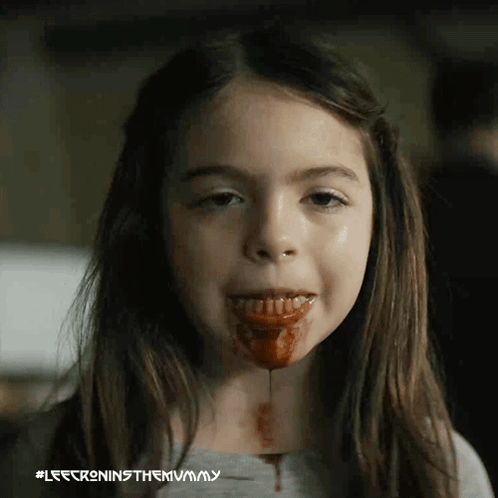 Little Girl Bleeding From Mouth #leecrninsthemummy