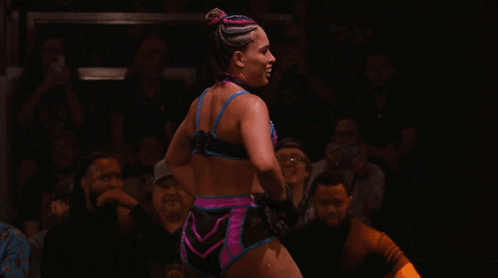Lola Vice Dancing In The Dark GIF