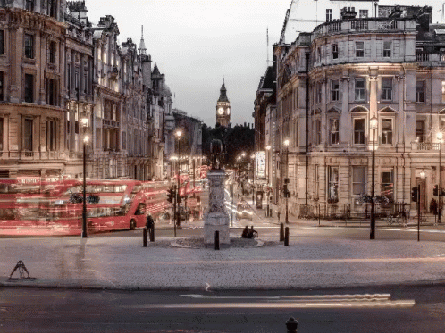 London Trafalgar Square GIF