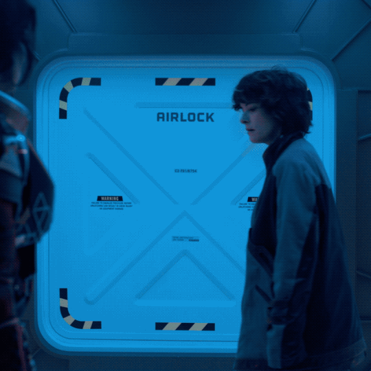 Lost In Space Jessica Harris Calling Doctor Smith GIF