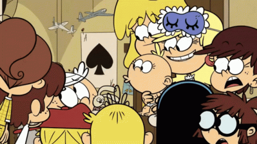 Loud House Mom And Family Gathering GIF