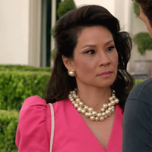 Lucy Liu Clutch Pearls GIF
